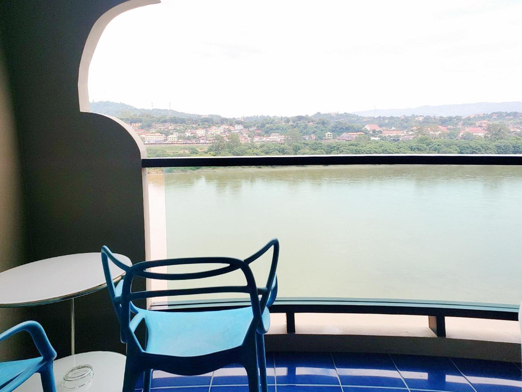 Chiangkhong Teak Garden Riverfront Onsen Hotel- Sha Extra Plus Chiang Khong Exteriér fotografie